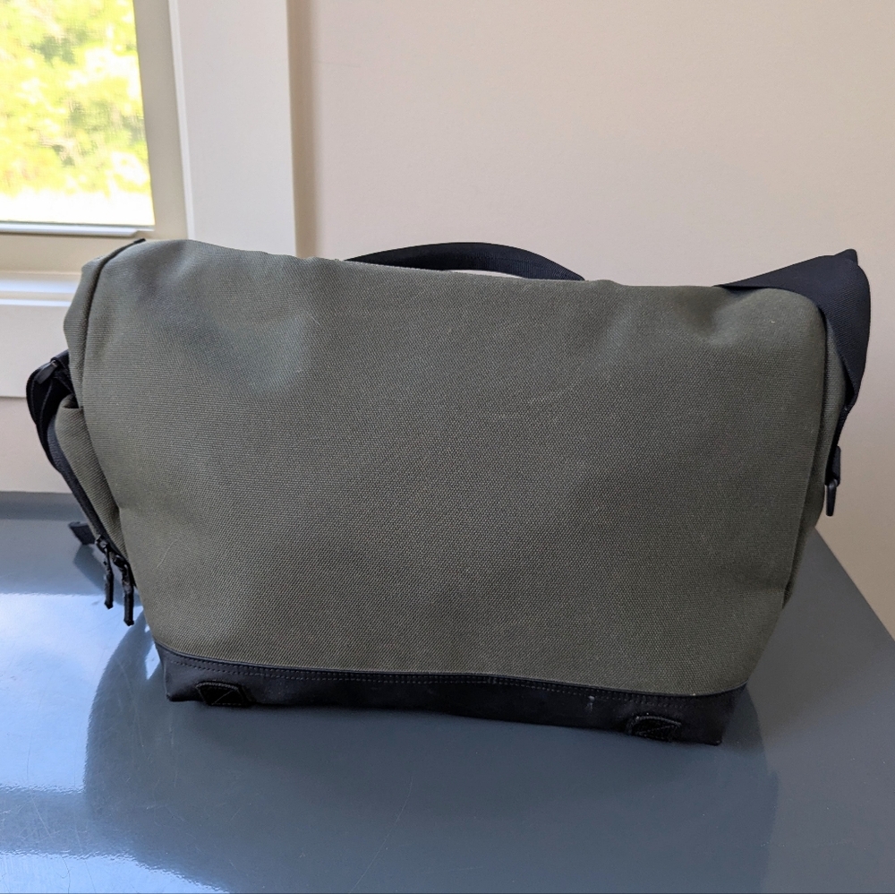 Timbuk2 Stork Messenger Diaper Bag Green Coated‎ Canvas - Picture 2 of 15